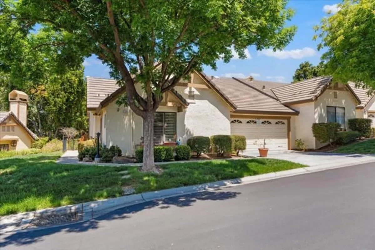 Property Slideshow image 1 of 19 | 7886 moorfoot ct, San Jose, CA, 95135