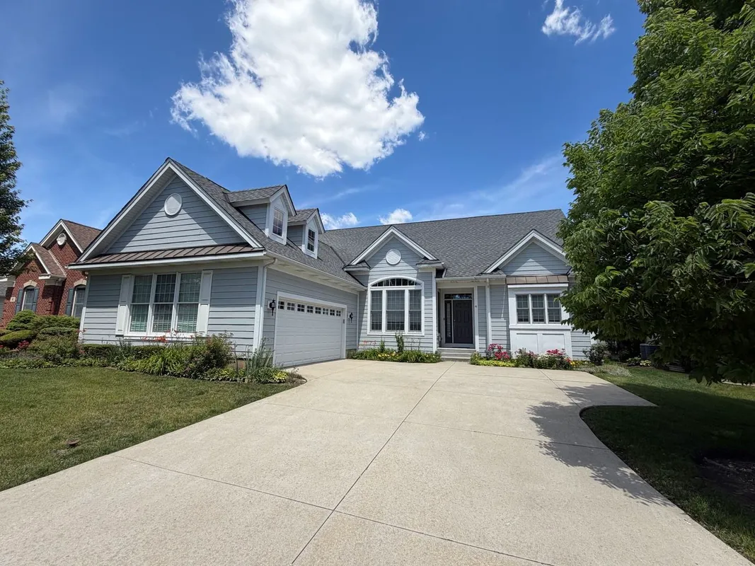 Property Slideshow image 1 of 1 | 4 joshua ct, South Barrington, IL, 60010