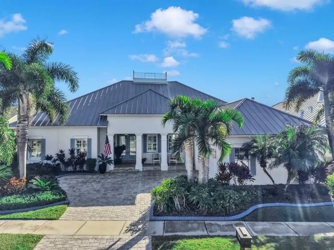 Property Slideshow image 1 of 60 | 714 islebay dr, Apollo Beach, FL, 33572