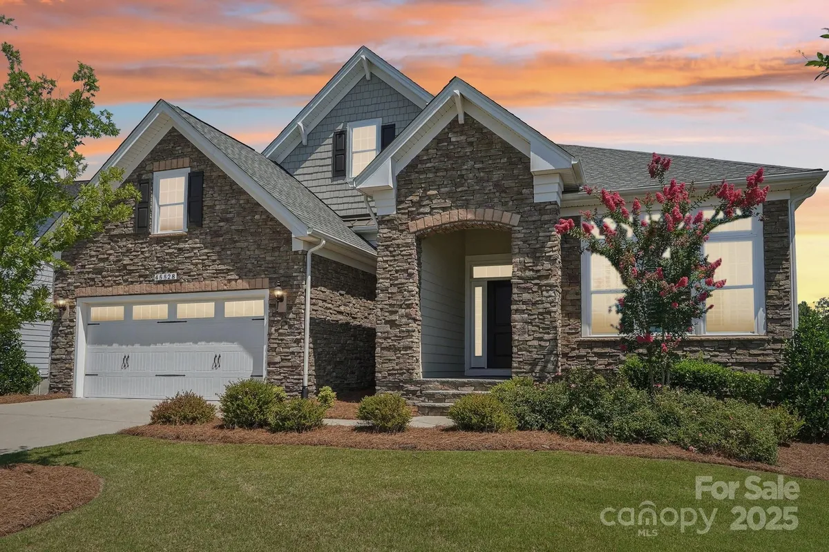 Property Slideshow image 1 of 1 | 45528 misty bluff dr, Charlotte, NC, 28278