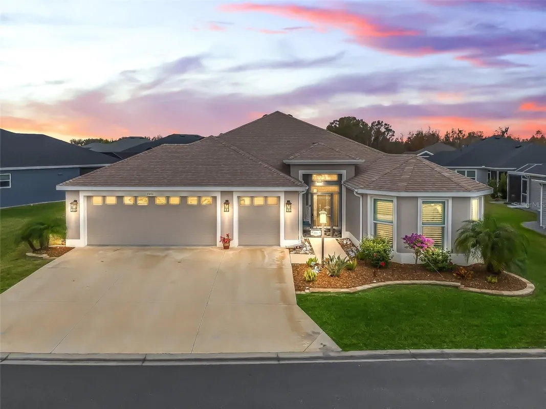 Property Slideshow image 1 of 61 | 4406 creighton loop, The Villages, FL, 32163