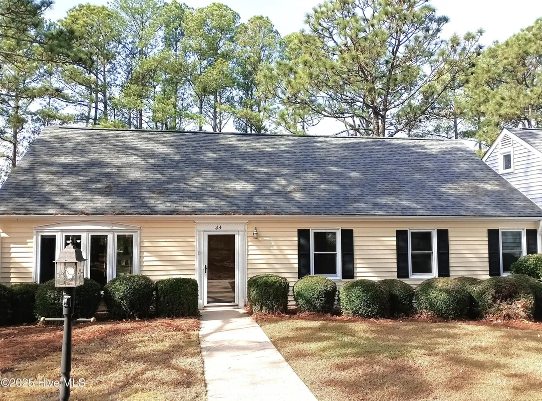 Property Slideshow image 1 of 17 | 44 village green cir, Southern Pines, NC, 28387
