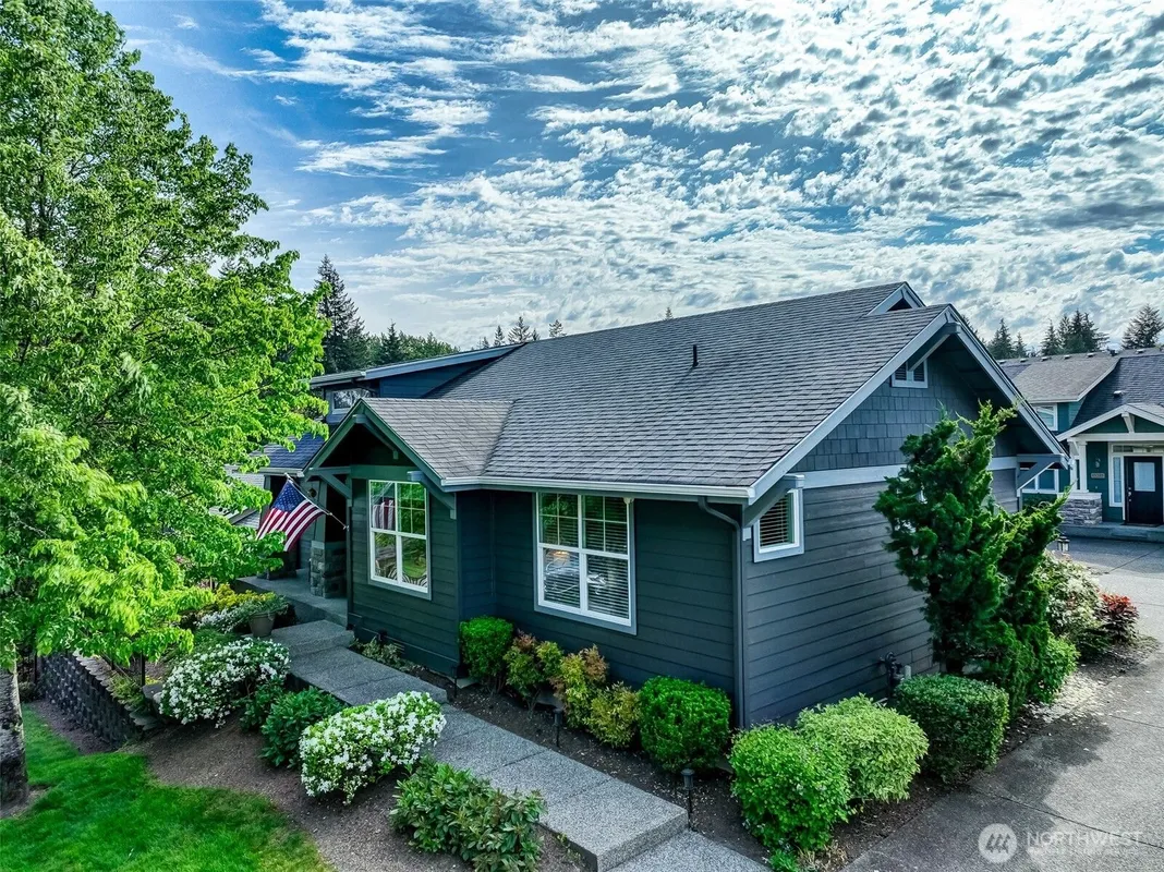 Property Slideshow image 1 of 32 | 13233 239th way, Redmond, WA, 98053