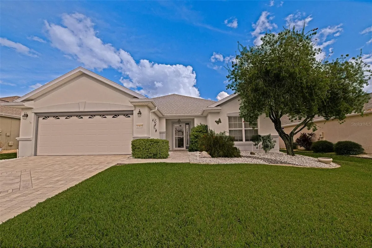 Property Slideshow image 1 of 72 | 13875 se 94th ave, Summerfield, FL, 34491