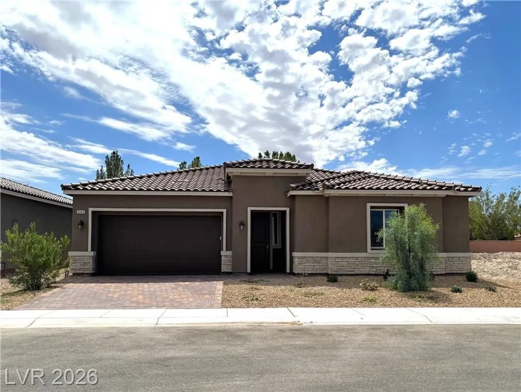 Property Slideshow image 1 of 43 | 5686 victoria falls dr, Pahrump, NV, 89061