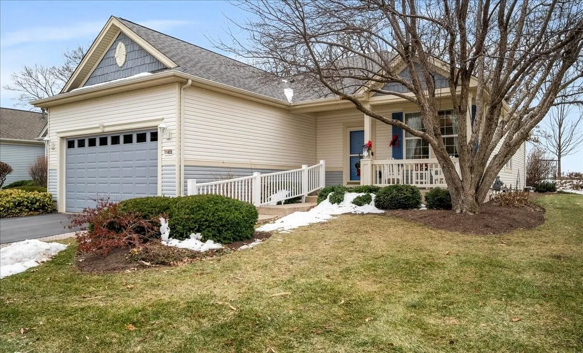 Property Slideshow image 1 of 38 | 11453 wildrose dr, Huntley, IL, 60142