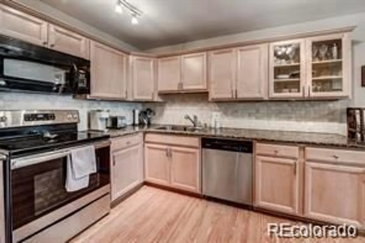 Property Slideshow image 1 of 12 | 705 s clinton st apt 9b, Denver, CO, 80247