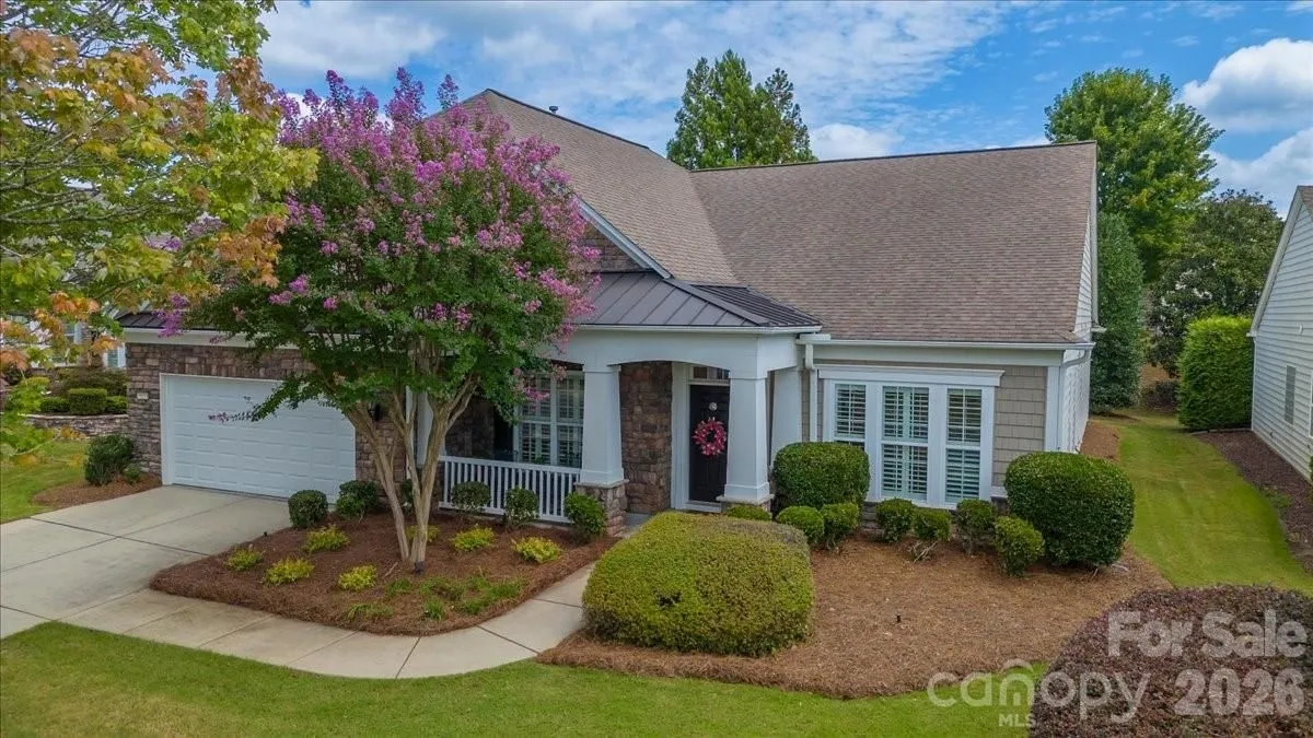 Property Slideshow image 1 of 48 | 39650 rosebay ct, Fort Mill, SC, 29707