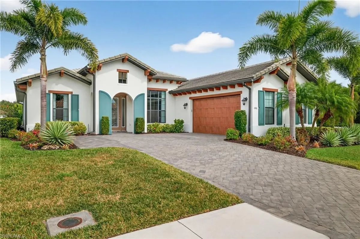 Property Slideshow image 1 of 50 | 11910 white stone dr, Fort Myers, FL, 33913