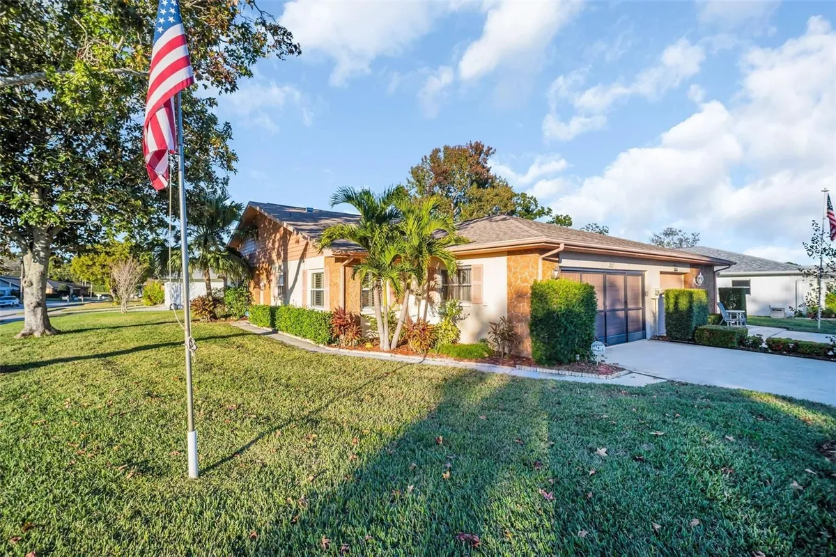 Property Slideshow image 1 of 47 | 3251 mcmath dr, Palm Harbor, FL, 34684