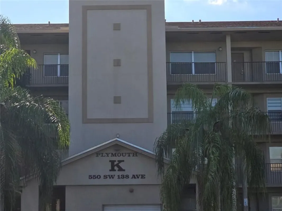 Property Slideshow image 1 of 27 | 550 sw 138th ave 402k, Pembroke Pines, FL, 33027