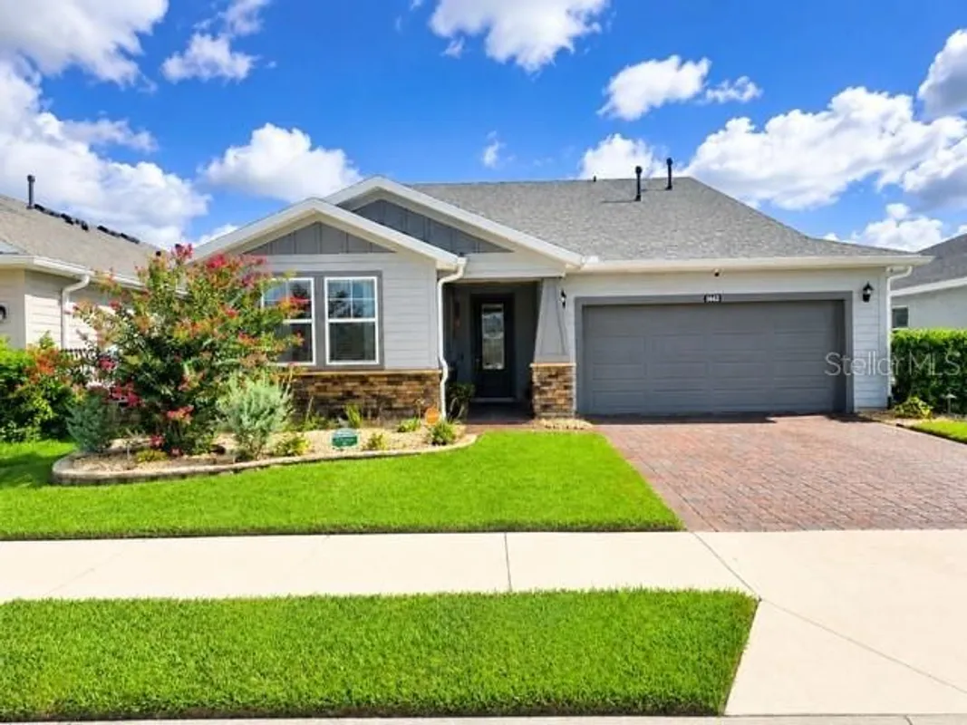 Property Slideshow image 1 of 57 | 5662 nw 40th loop, Ocala, FL, 34482