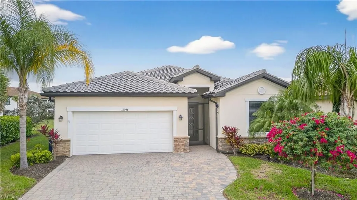 Property Slideshow image 1 of 50 | 12048 arbor trace dr, Fort Myers, FL, 33913