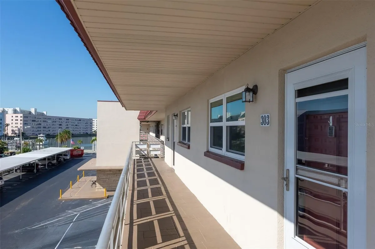 Property Slideshow image 1 of 30 | 3010 59th st 303, Gulfport, FL, 33707