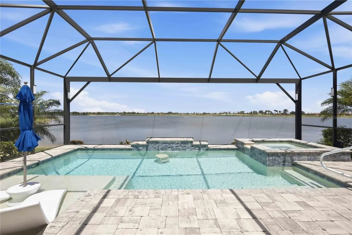 Property Slideshow image 1 of 98 | 24100 spartina dr, Venice, FL, 34293