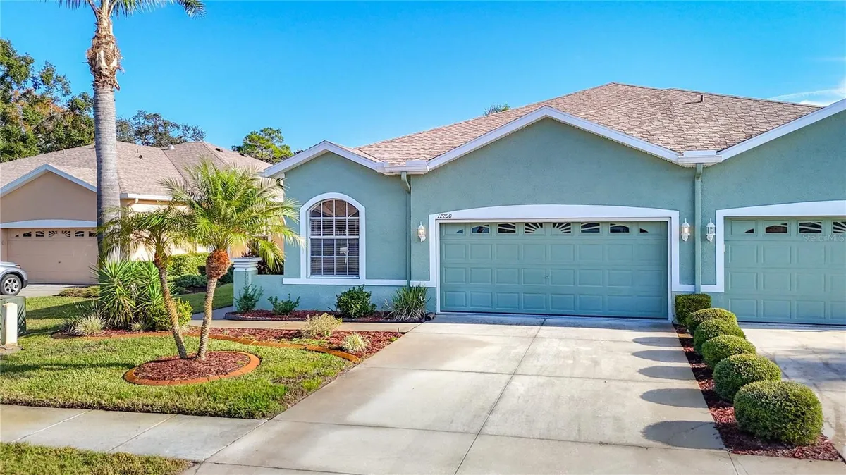 Property Slideshow image 1 of 40 | 12200 putter green ct, New Port Richey, FL, 34654