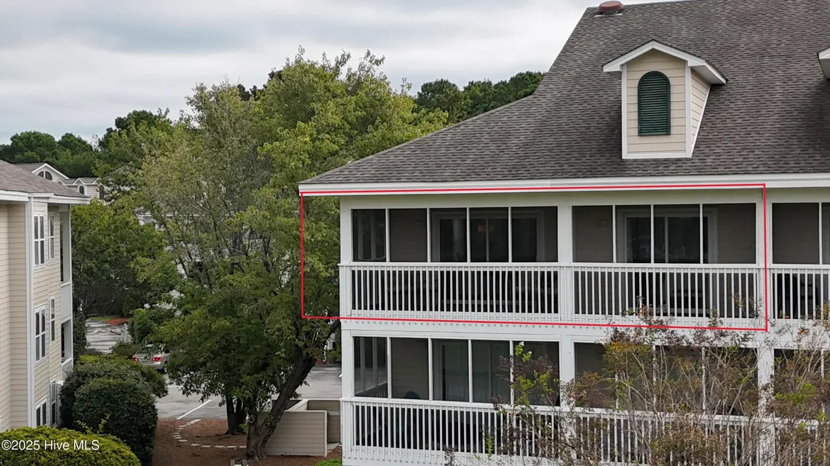 Property Slideshow image 1 of 28 | 3350 club villa dr 806, Southport, NC, 28461