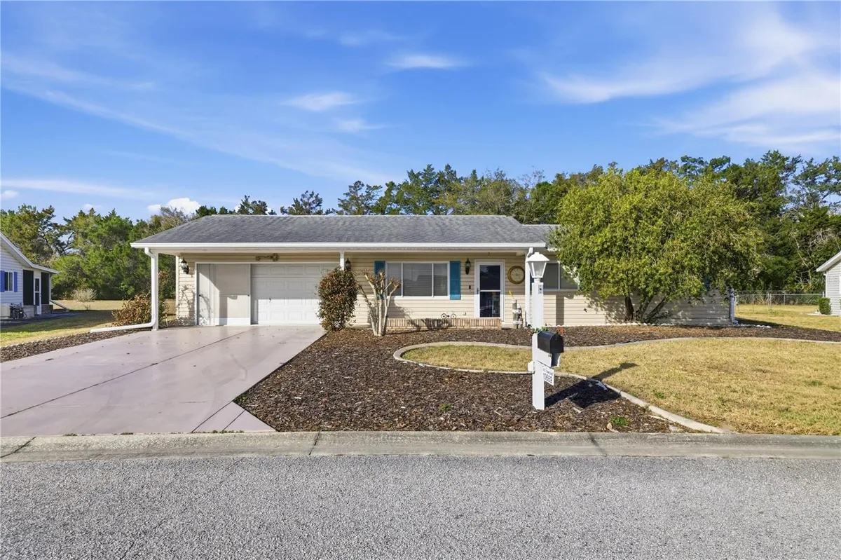 Property Slideshow image 1 of 49 | 10689 se 174th loop, Summerfield, FL, 34491