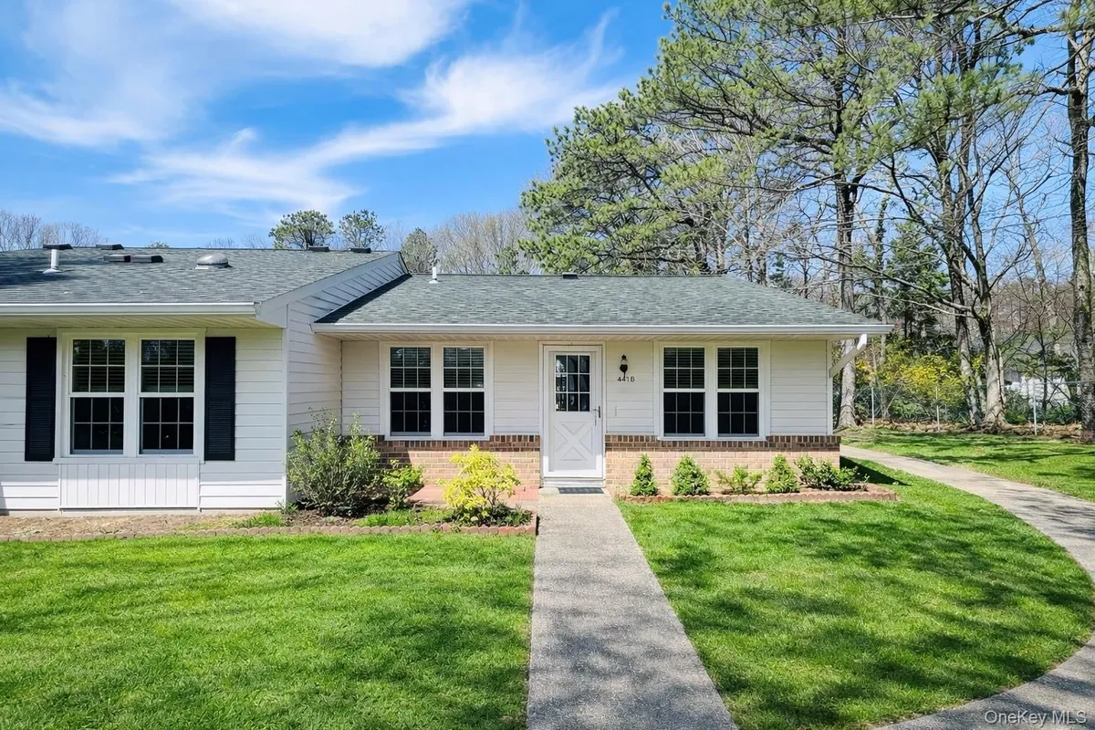 Property Slideshow image 1 of 14 | 441 arlington dr b, Brookhaven, NY, 11961