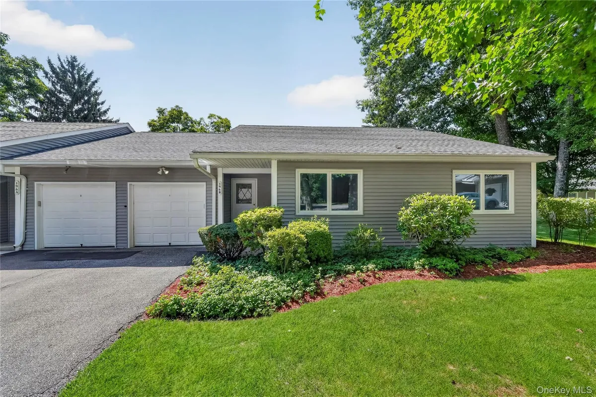 Property Slideshow image 1 of 48 | 196 long hill dr b, Yorktown, NY, 10598