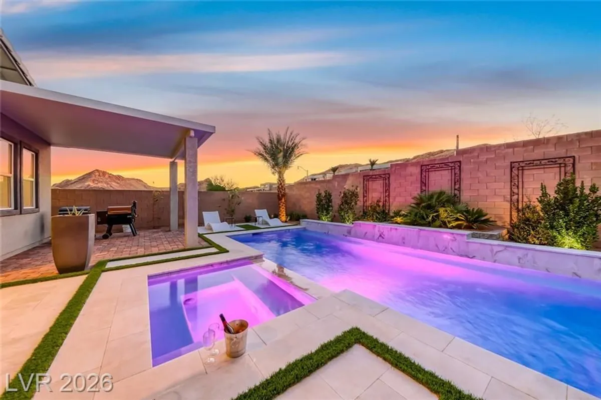 Property Slideshow image 1 of 67 | 141 juliette pointe ln, Henderson, NV, 89011