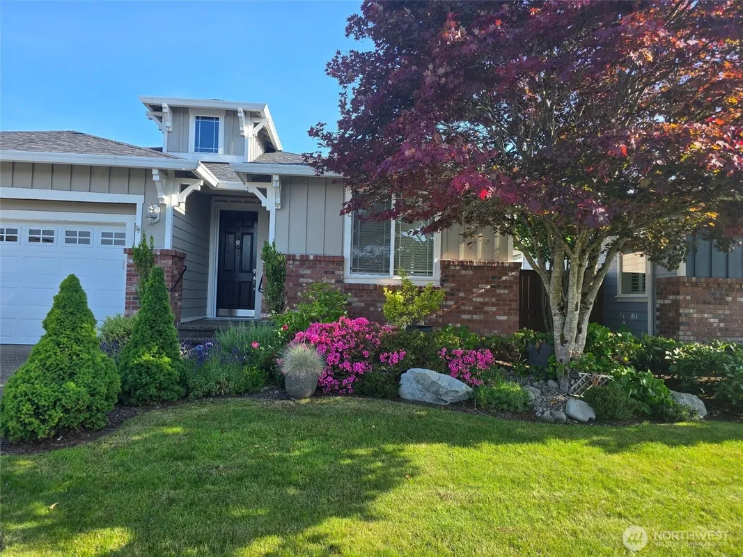 Property Slideshow image 1 of 16 | 8542 bainbridge loop, Lacey, WA, 98516