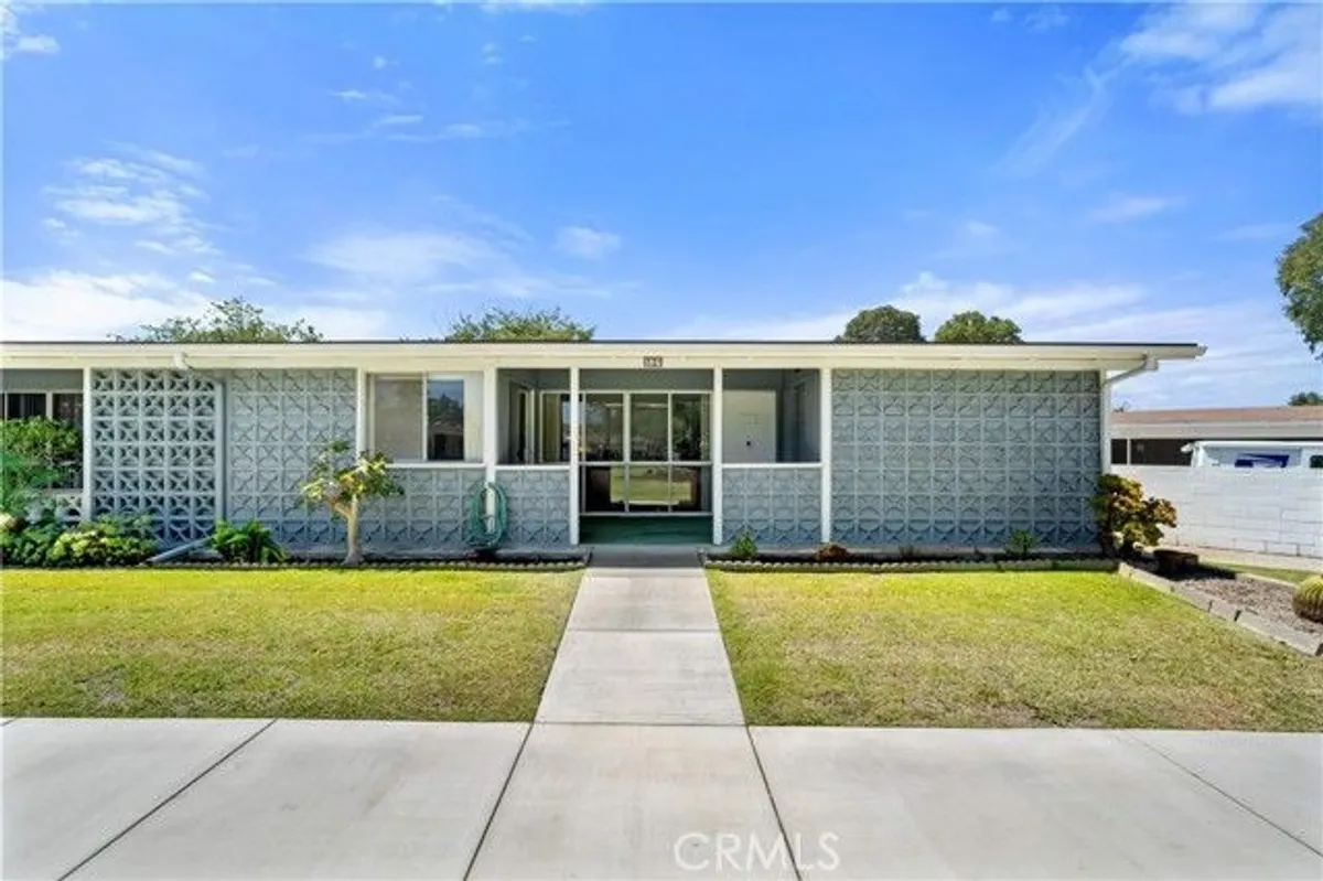 Property Slideshow image 1 of 39 | 13671 annandale dr m1-10g, Seal Beach, CA, 90740