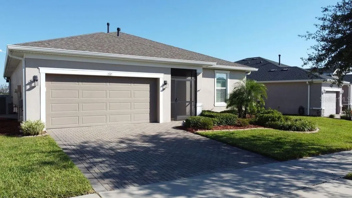 Property Slideshow image 1 of 40 | 537 narrow view ln, Groveland, FL, 34736