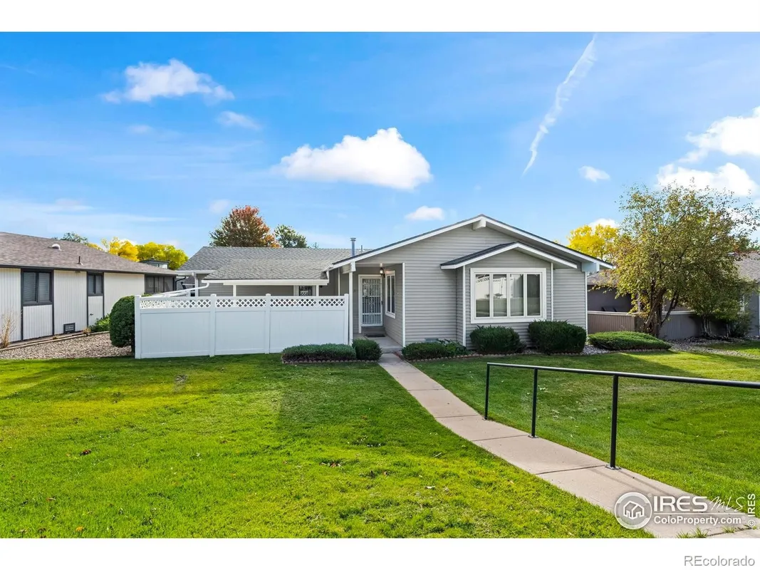 Property Slideshow image 1 of 31 | 19 douglas dr, Broomfield, CO, 80020