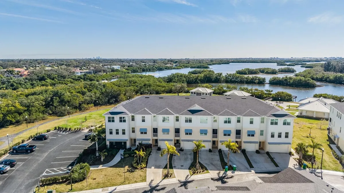 Property Slideshow image 1 of 42 | 9916 key haven rd, Seminole, FL, 33777
