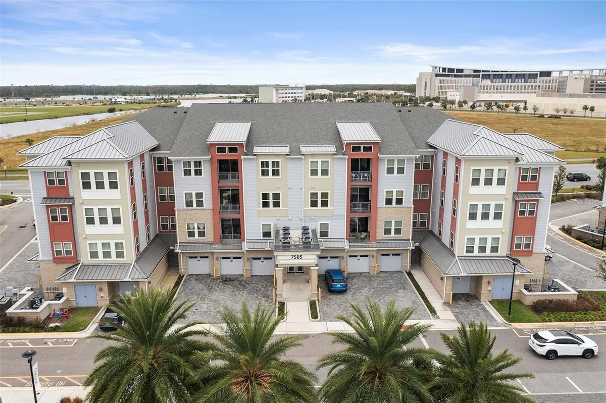 Property Slideshow image 1 of 37 | 7505 laureate blvd 2208, Orlando, FL, 32827