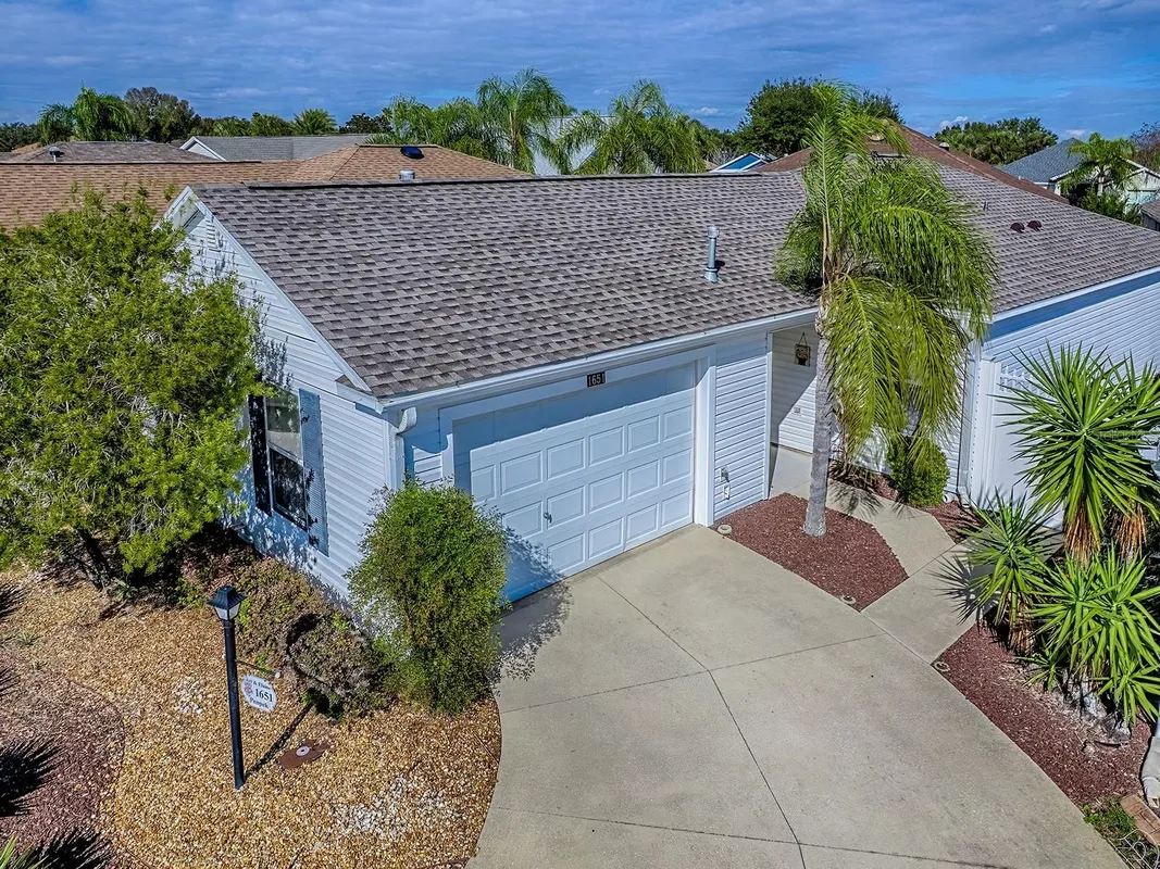 Property Slideshow image 1 of 35 | 1651 edisto ln, The Villages, FL, 32162