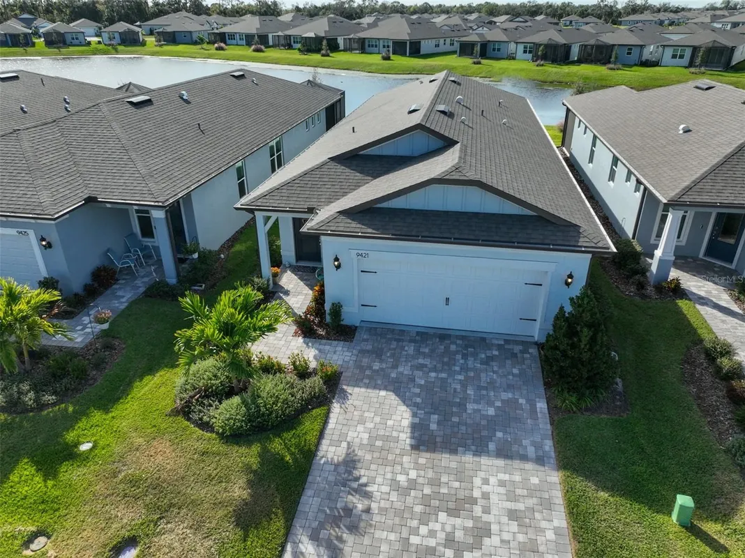 Property Slideshow image 1 of 87 | 9421 shorebird ct, Parrish, FL, 34219