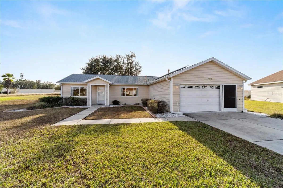 Property Slideshow image 1 of 64 | 14280 se 85th ave, Summerfield, FL, 34491