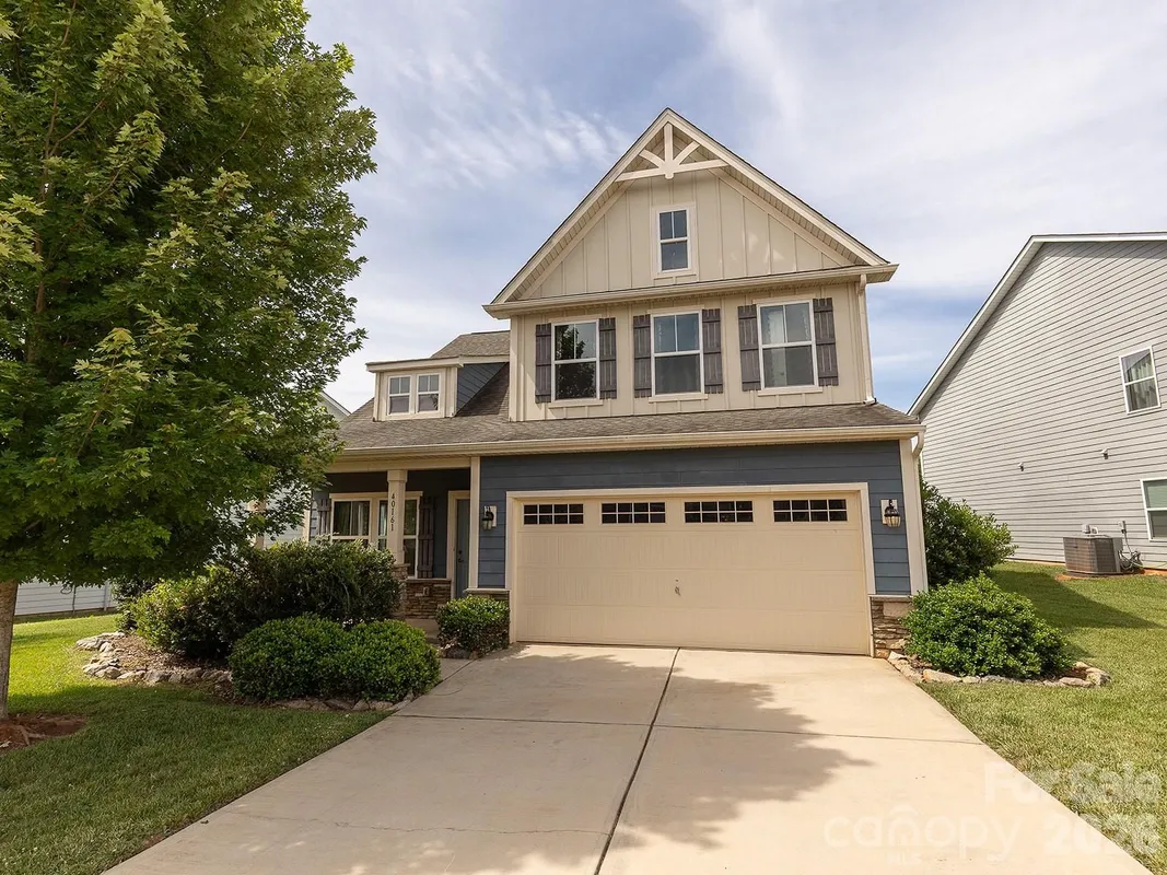 Property Slideshow image 1 of 37 | 40161 crooked stick dr, Lancaster, SC, 29720