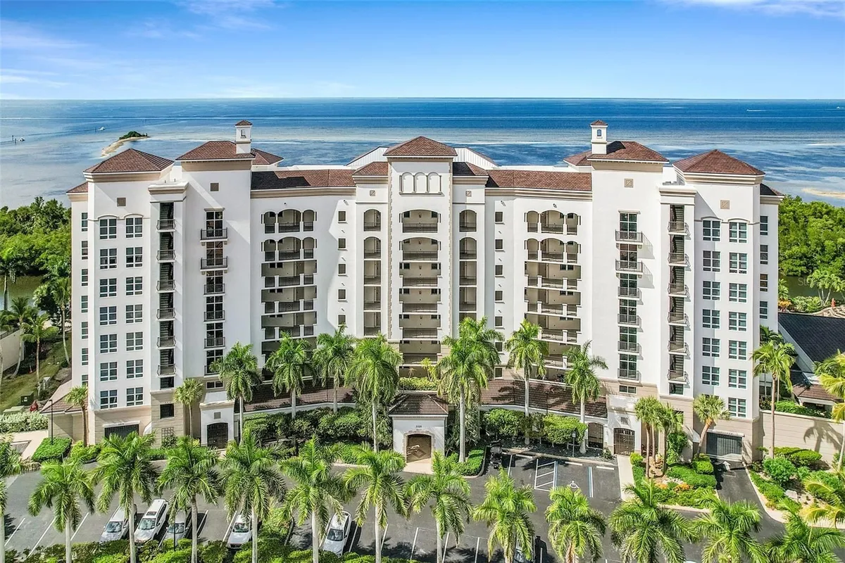 Property Slideshow image 1 of 54 | 3329 sunset key cir 203, Punta Gorda, FL, 33955