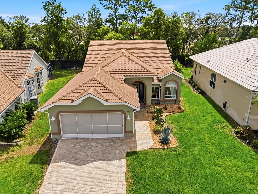 Property Slideshow image 1 of 58 | 9474 mississippi run, Weeki Wachee, FL, 34613