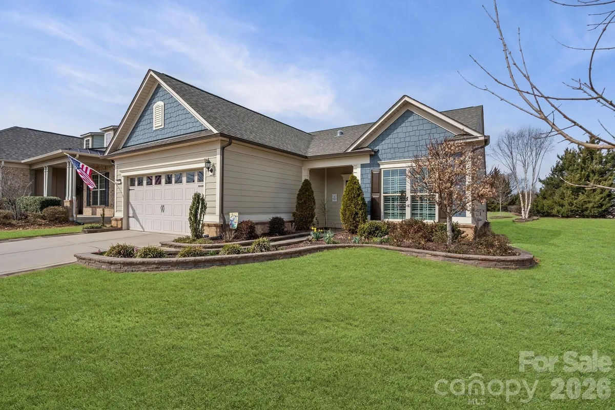 Property Slideshow image 1 of 42 | 415 harvest valley ln, Fort Mill, SC, 29715