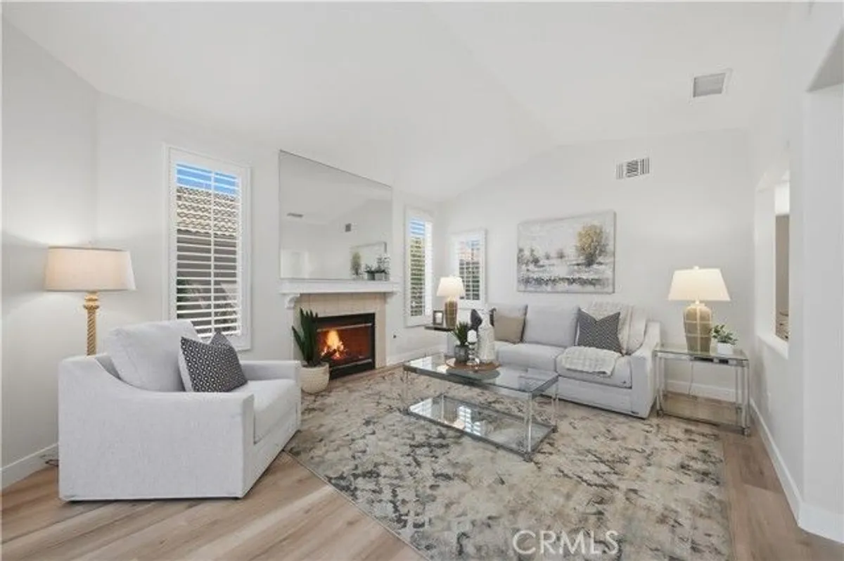 Property Slideshow image 1 of 62 | 40502 via amapola, Murrieta, CA, 92562