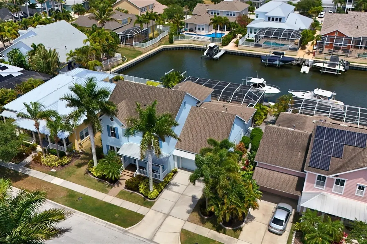 Property Slideshow image 1 of 57 | 5727 sea trout pl, Apollo Beach, FL, 33572