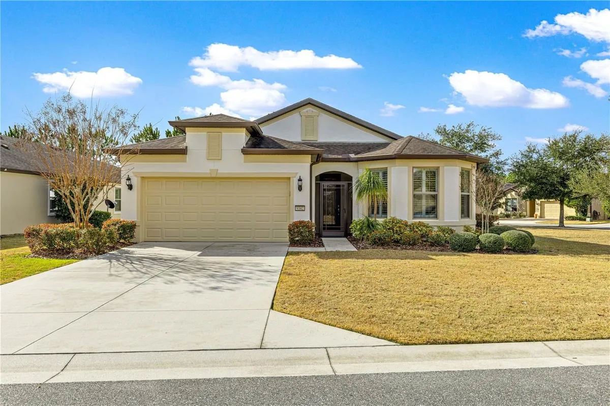 Property Slideshow image 1 of 44 | 9342 sw 77th st, Ocala, FL, 34481
