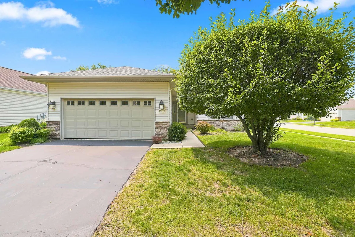 Property Slideshow image 1 of 24 | 13221 indiana ct, Huntley, IL, 60142