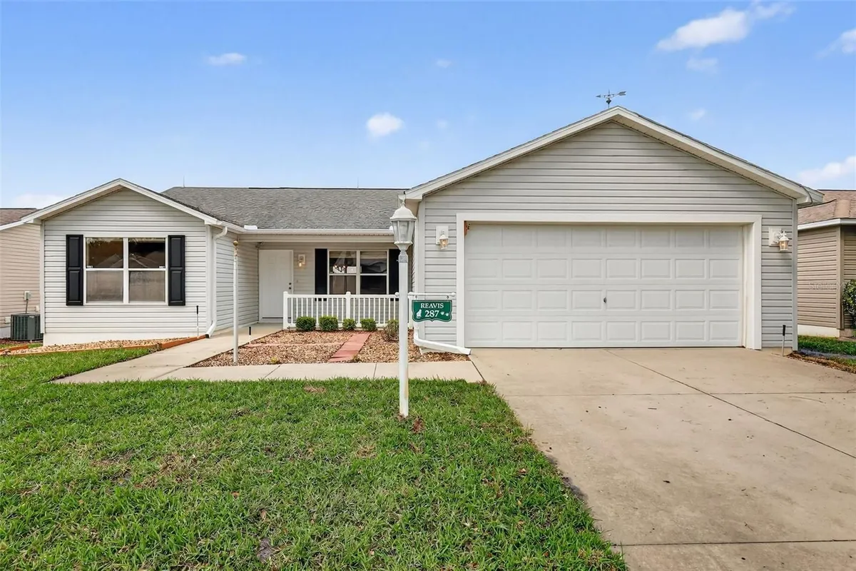 Property Slideshow image 1 of 32 | 287 mercer way, The Villages, FL, 32162