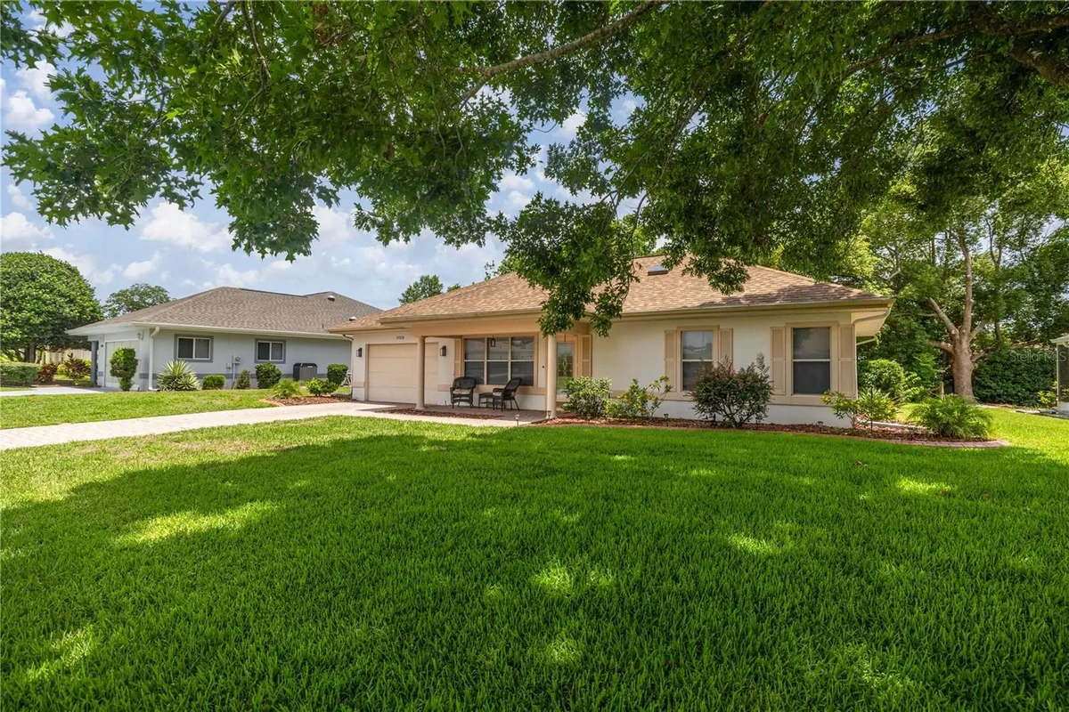 Property Slideshow image 1 of 31 | 11326 se 175th pl, Summerfield, FL, 34491