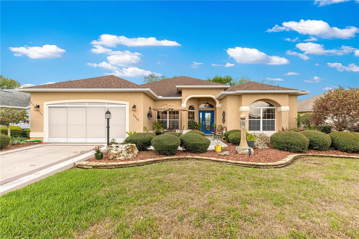 Property Slideshow image 1 of 50 | 1314 camero dr, The Villages, FL, 32159
