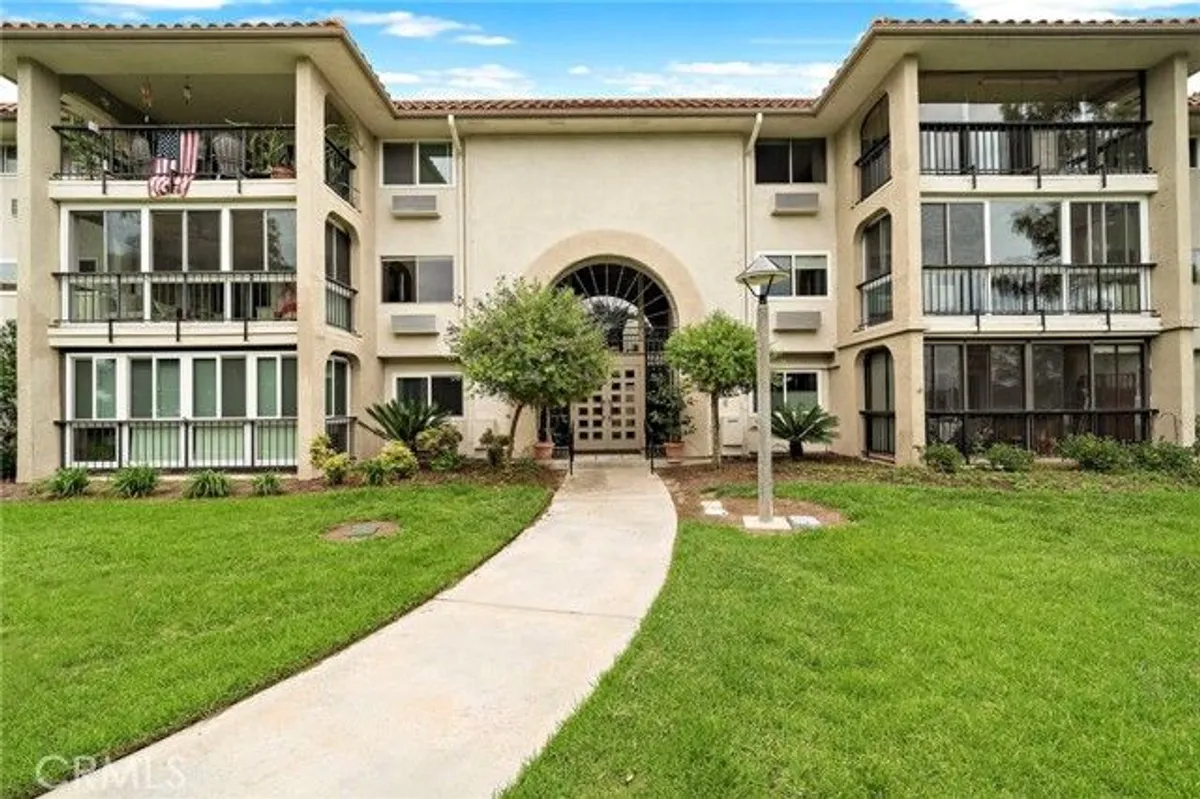 Property Slideshow image 1 of 31 | 3244 san amadeo 2a, Laguna Woods, CA, 92637