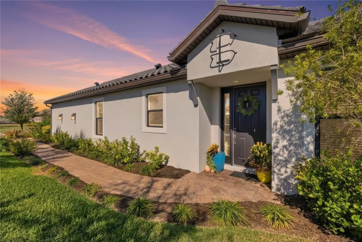 Property Slideshow image 1 of 100 | 3121 tramonto ct, Bradenton, FL, 34211