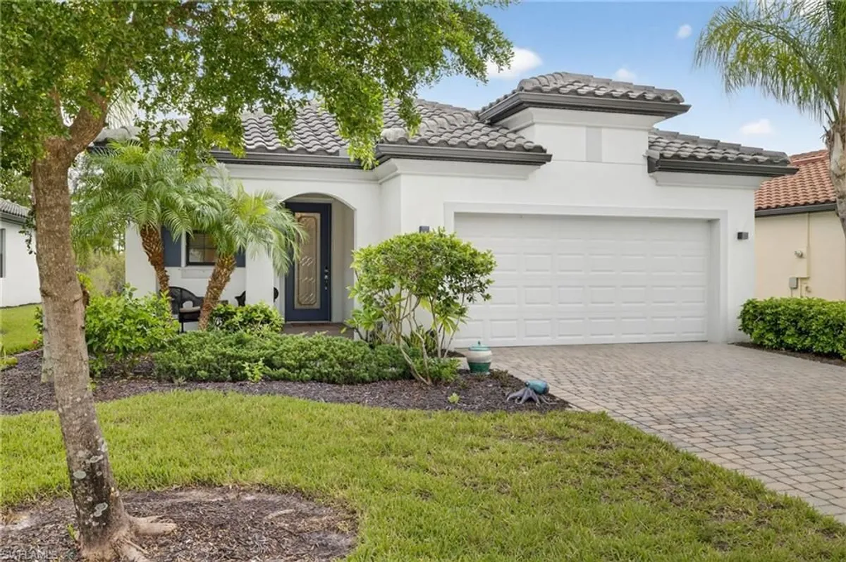 Property Slideshow image 1 of 50 | 11581 golden oak ter, Fort Myers, FL, 33913