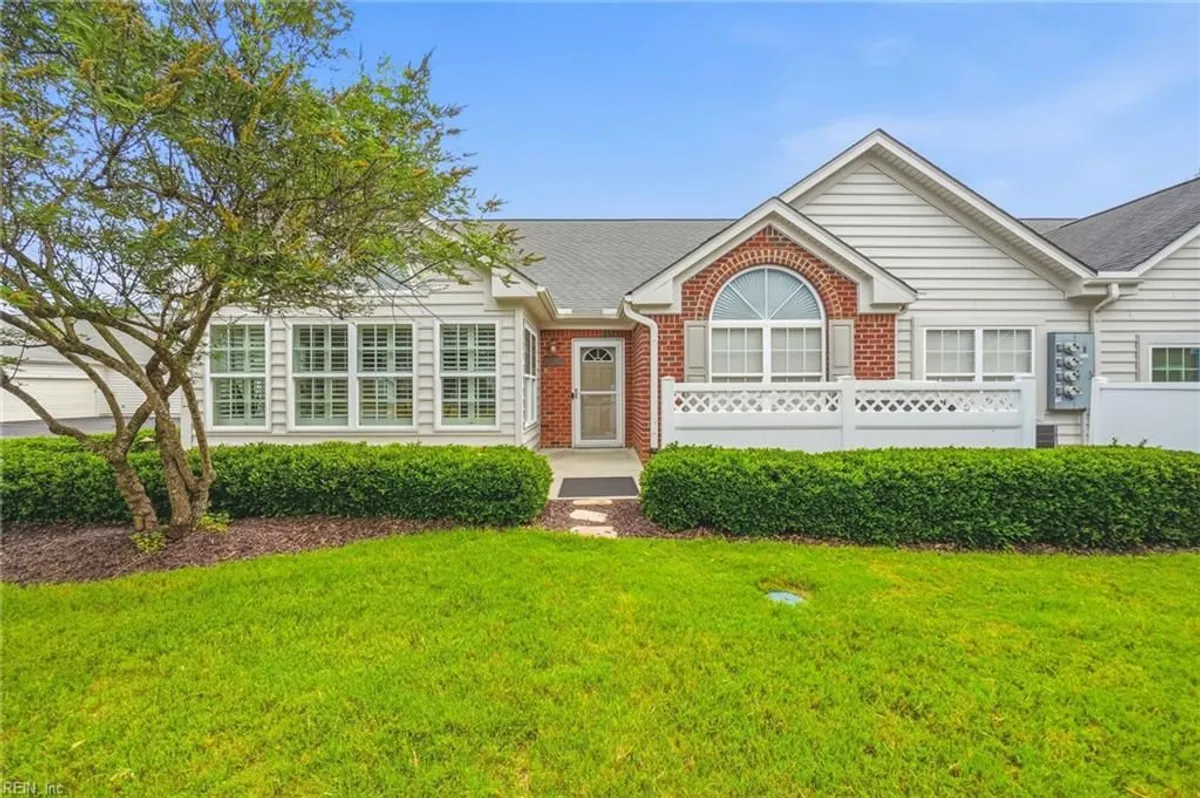Property Slideshow image 1 of 50 | 3135 pristine vw, Williamsburg, VA, 23188