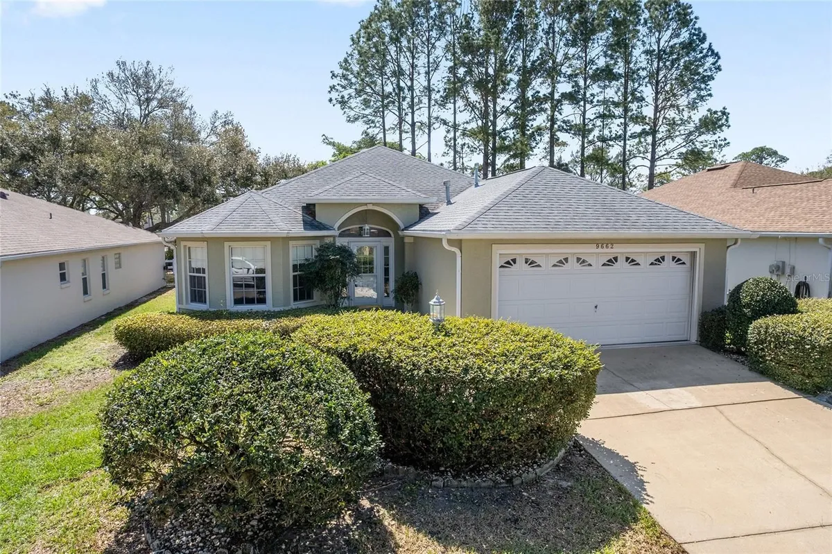 Property Slideshow image 1 of 74 | 9662 sw 93rd loop, Ocala, FL, 34481
